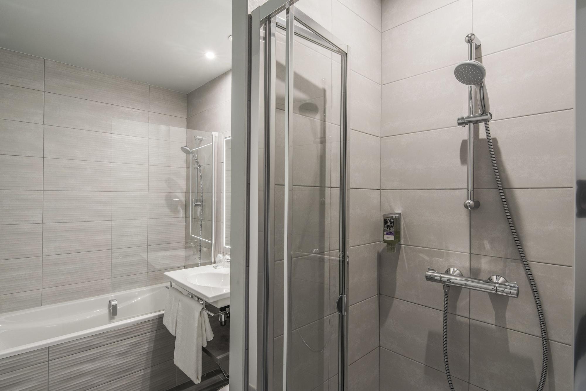 Mercure Paris Longchamp